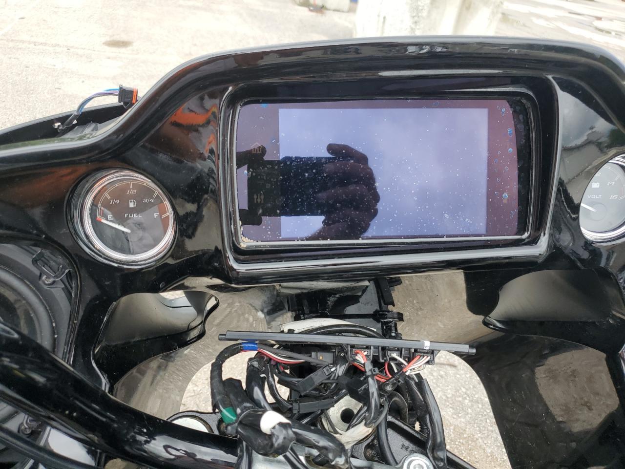 2022 Harley-Davidson Fltrxst VIN: 1HD1ACL19NB635624 Lot: 72810154