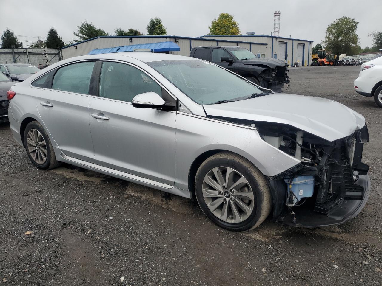 2016 Hyundai Sonata - Image 4