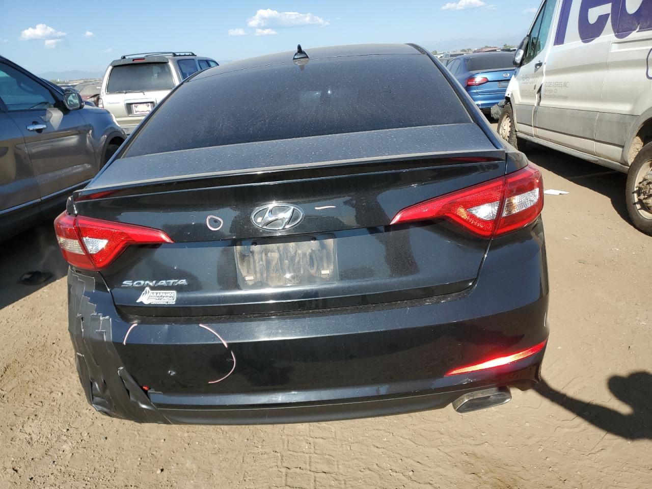 5NPE24AF2FH233352 2015 Hyundai Sonata Se