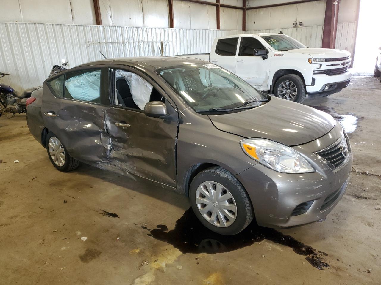 2013 Nissan Versa - Image 4