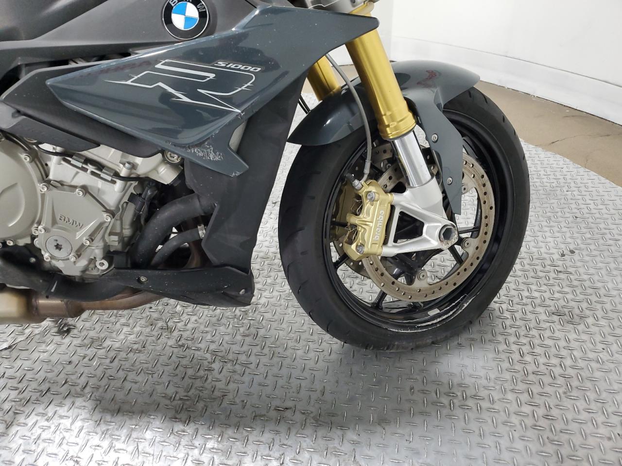 2017 BMW S 1000 R VIN: WB10D6201HZ761905 Lot: 71385454