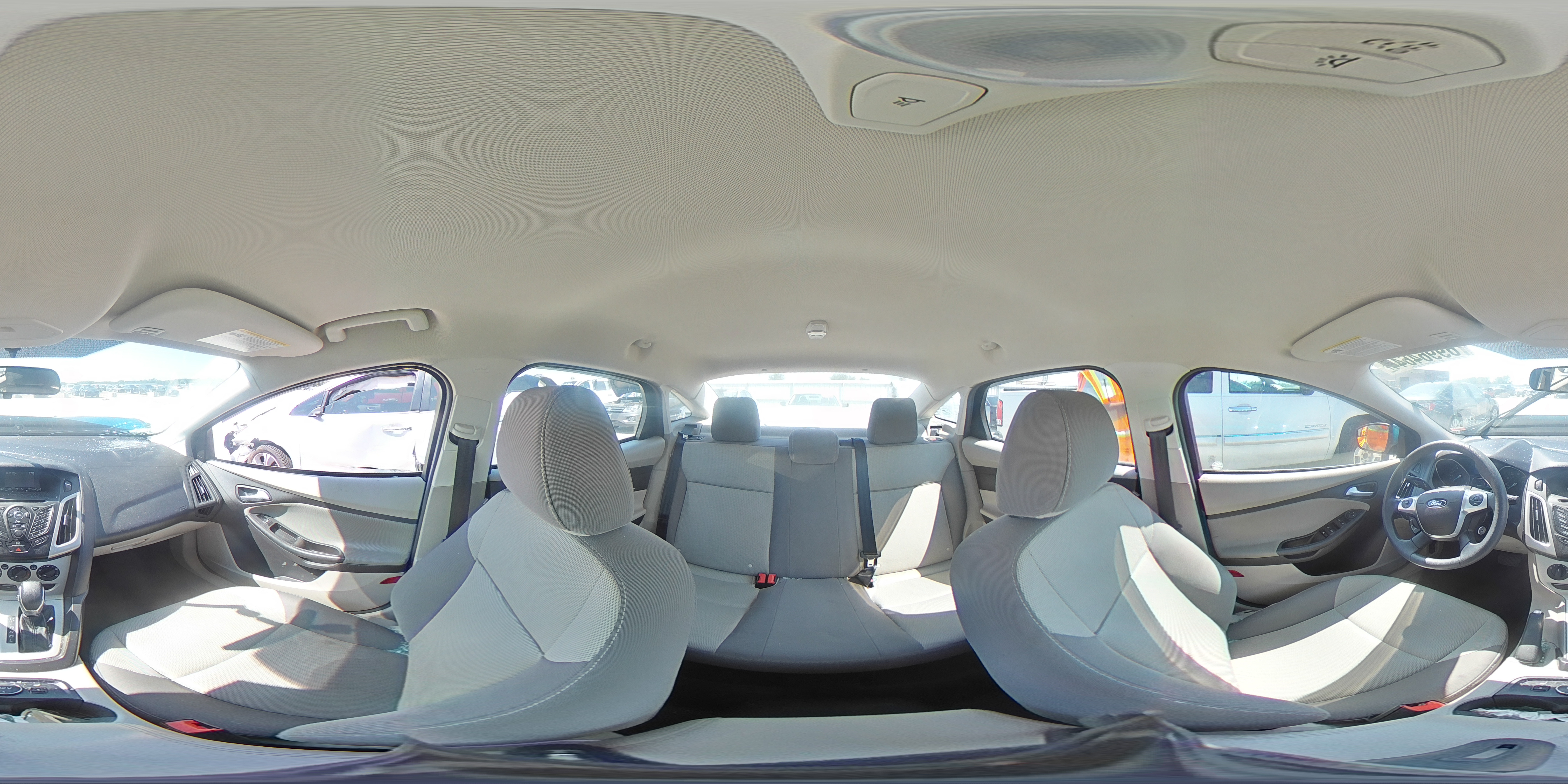 2014 Ford Focus - Image 12