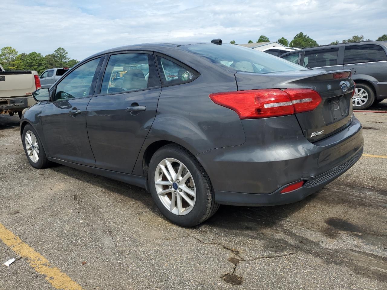 1FADP3FE2FL339180 2015 FORD FOCUS - Image 2