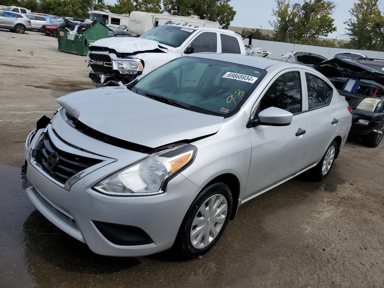 2018 Nissan Versa - Image 1