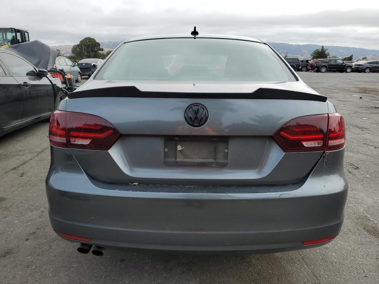 3VWDP7AJ9DM297766 2013 Volkswagen Jetta Se