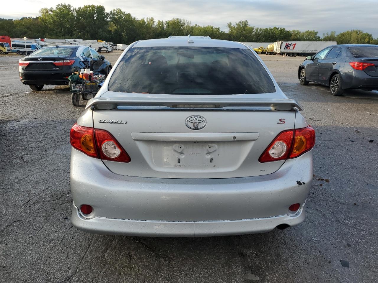 2010 Toyota Corolla Base VIN: 2T1BU4EE6AC437825 Lot: 72330184