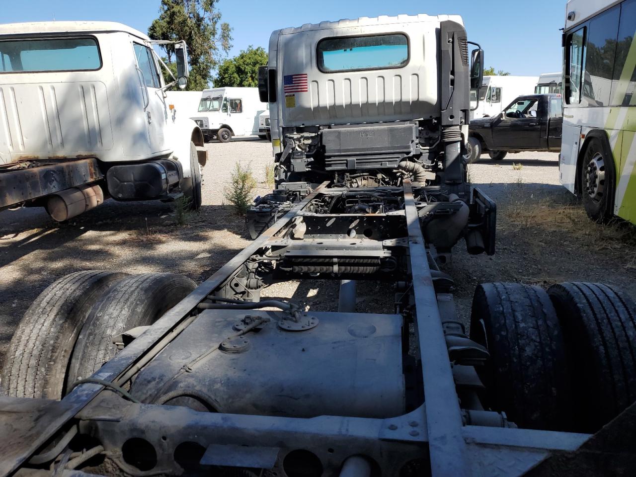 JALE5W167H7900599 2017 Isuzu Nqr