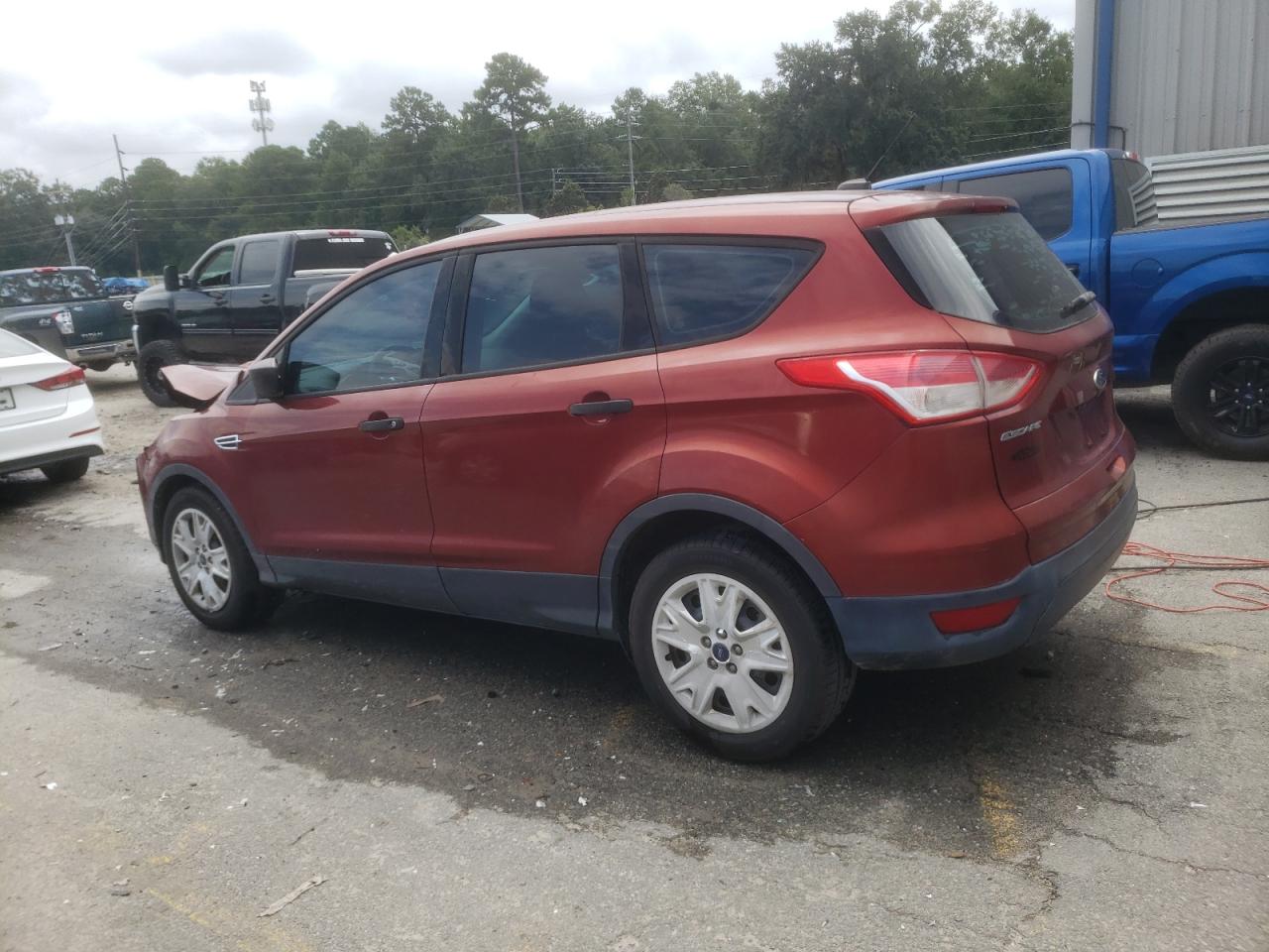 VIN 1FMCU0F70EUB55892 2014 FORD ESCAPE no.2