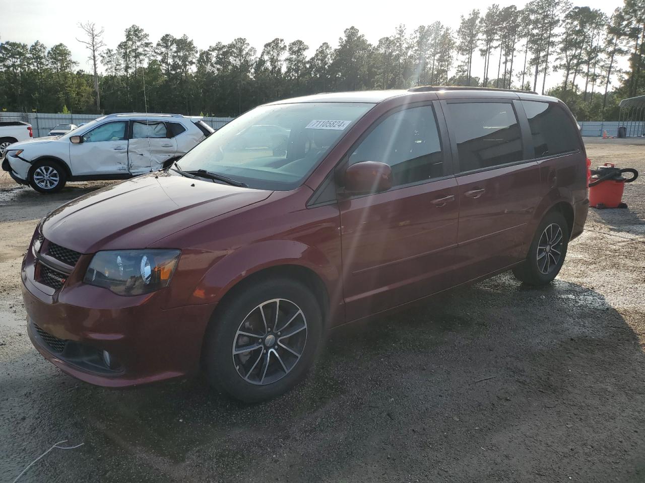 2C4RDGEG3HR545556 2017 Dodge Grand Caravan Gt