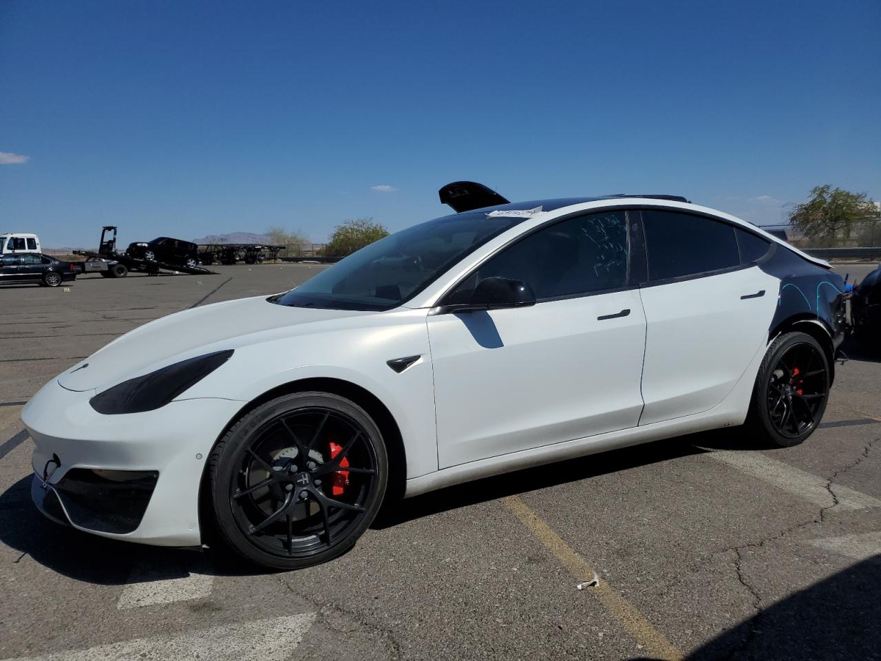 5YJ3E1EB9JF082330 2018 TESLA MODEL 3 - Image 1