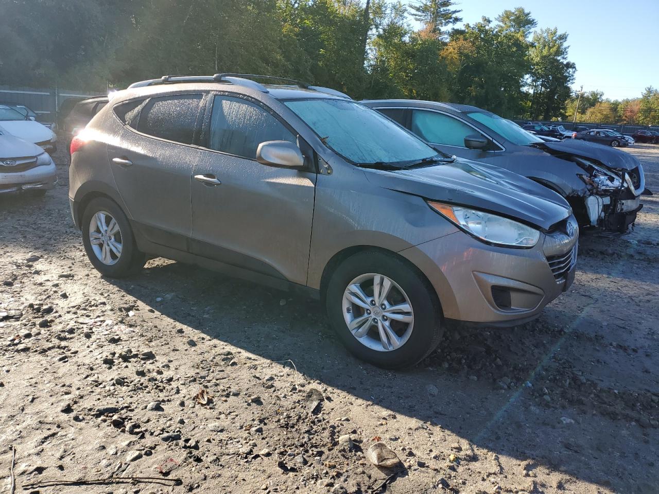 2010 Hyundai Tucson - Image 4