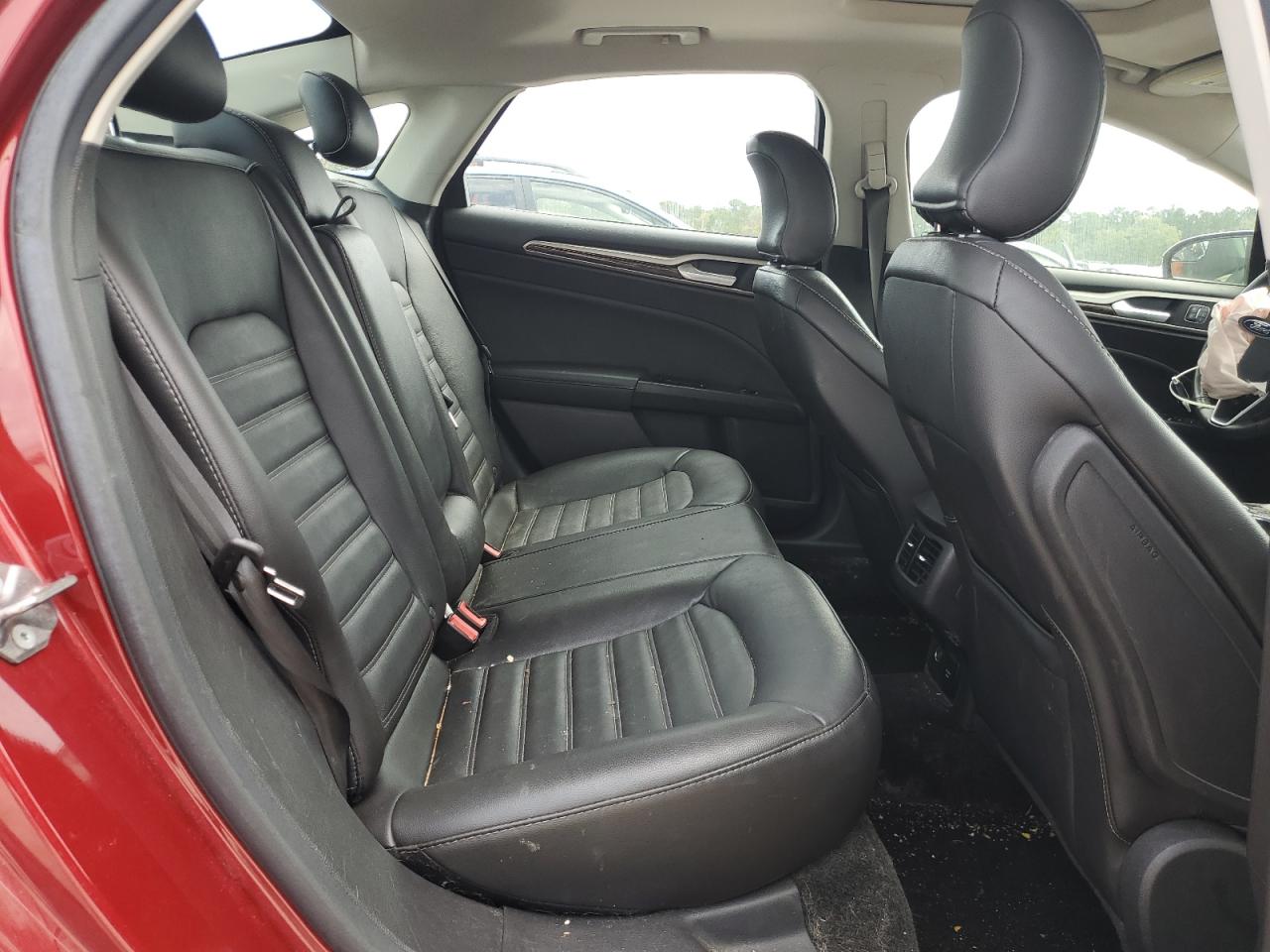 2016 Ford Fusion - Image 10