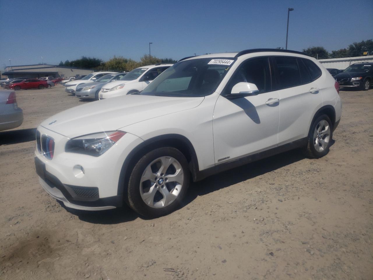 WBAVM1C55FVZ94418 2015 BMW X1 - Image 1