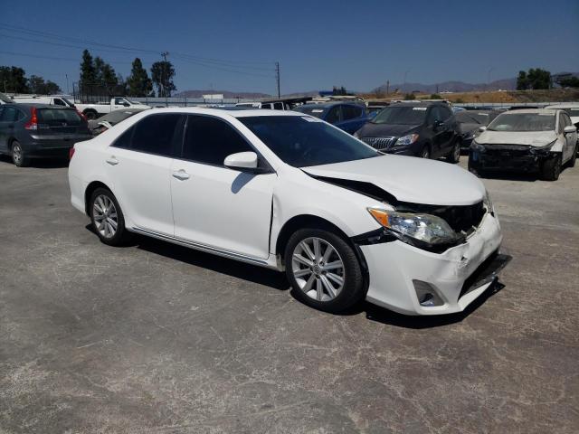  TOYOTA CAMRY 2013 White