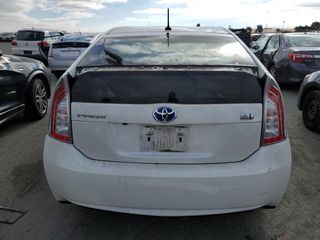 2014 Toyota Prius VIN: JTDKN3DU5E0393171 Lot: 70264484