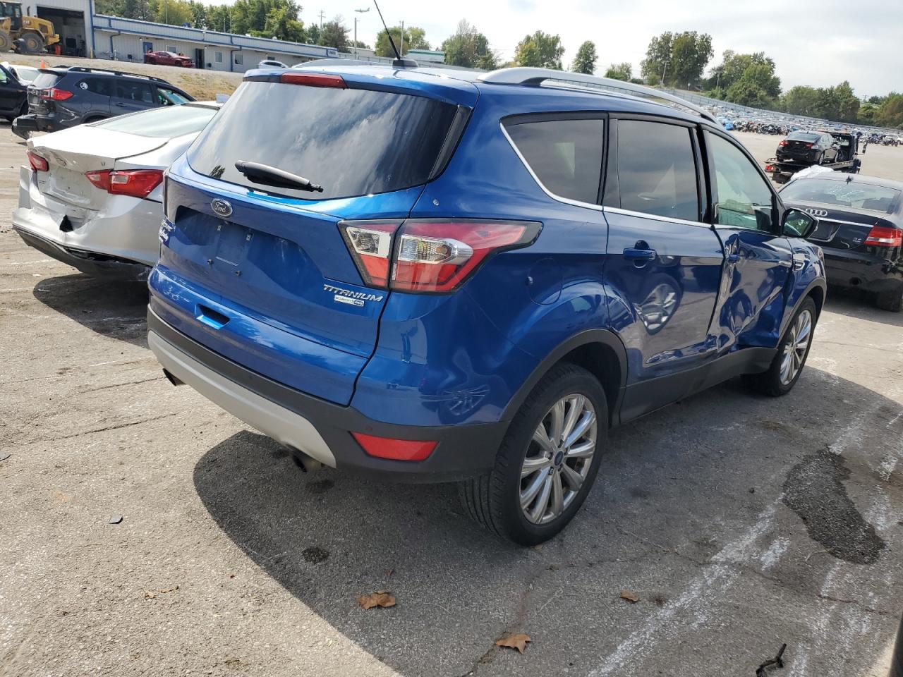 1FMCU9J94HUA81314 2017 Ford Escape Titanium