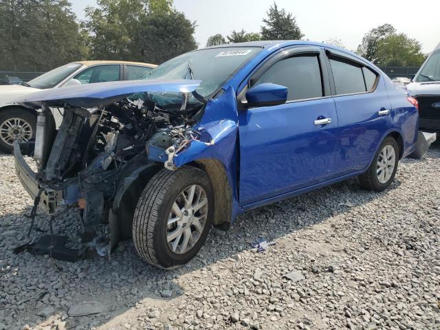  NISSAN VERSA 2015 Синий