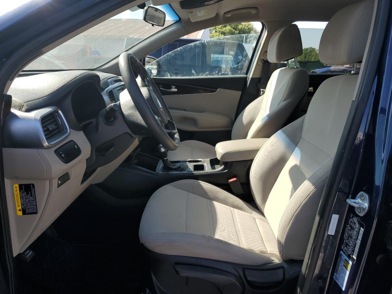 2017 Kia Sorento - Image 7