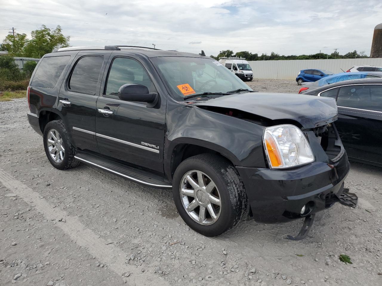2013 GMC Yukon - Image 4
