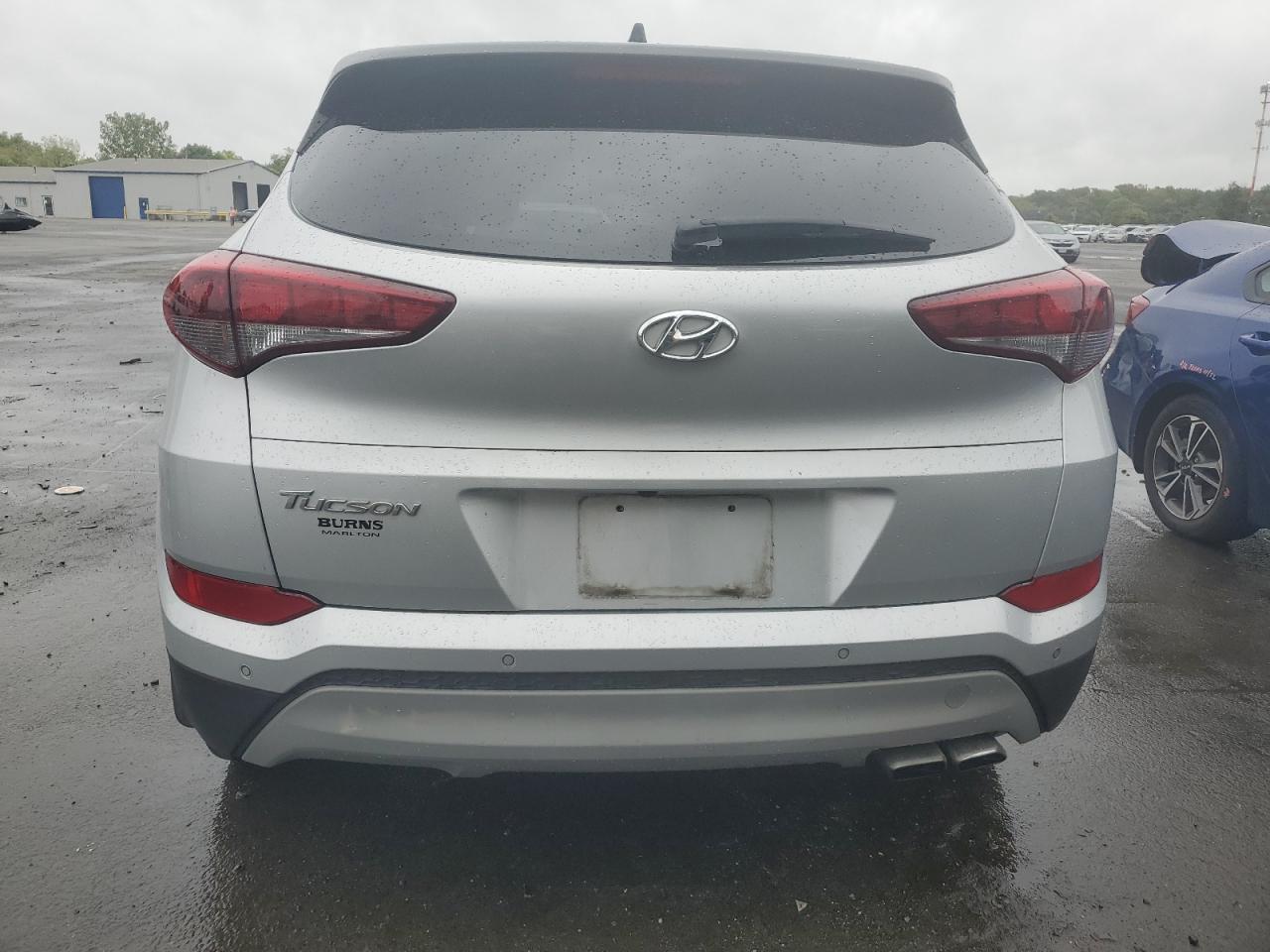 2018 Hyundai Tucson Value VIN: KM8J33A20JU758407 Lot: 72093334