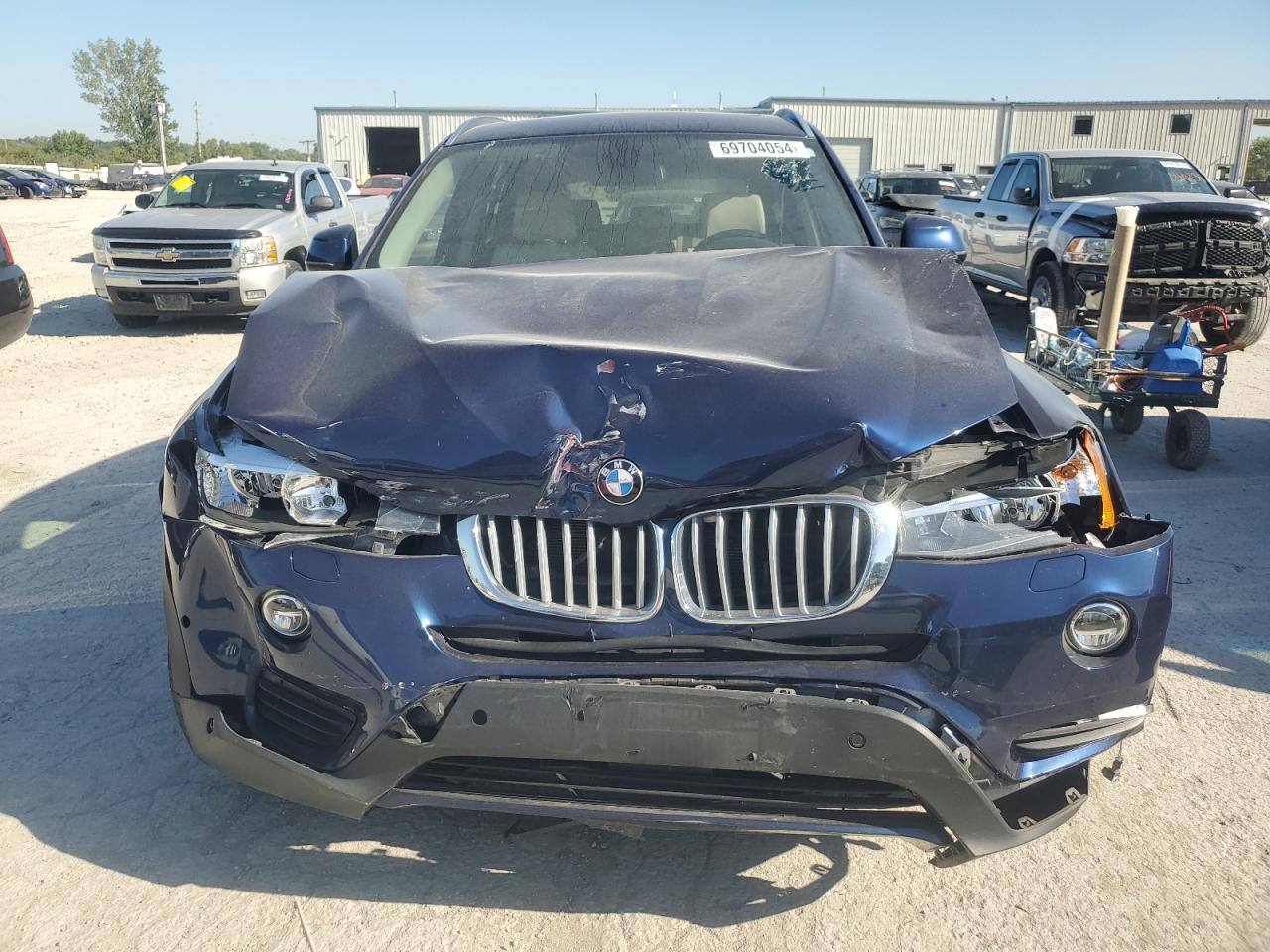 5UXWX9C33H0W80096 2017 BMW X3 xDrive28I