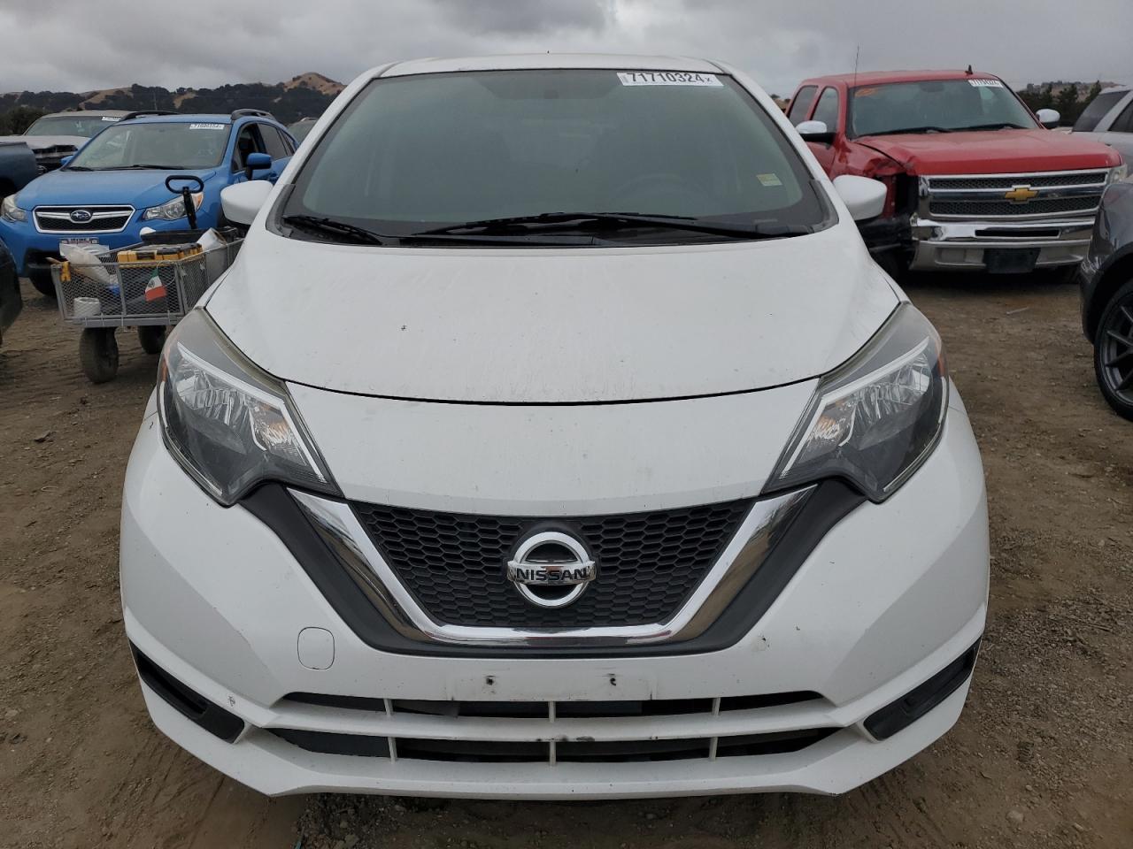 2017 Nissan Versa - Image 5