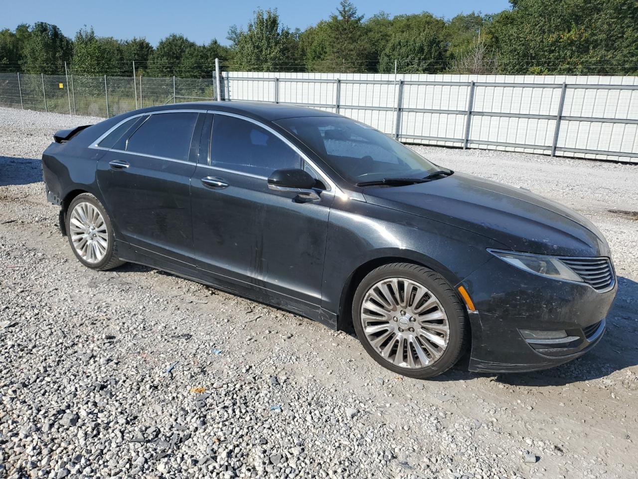 2015 Lincoln MKZ - Image 4