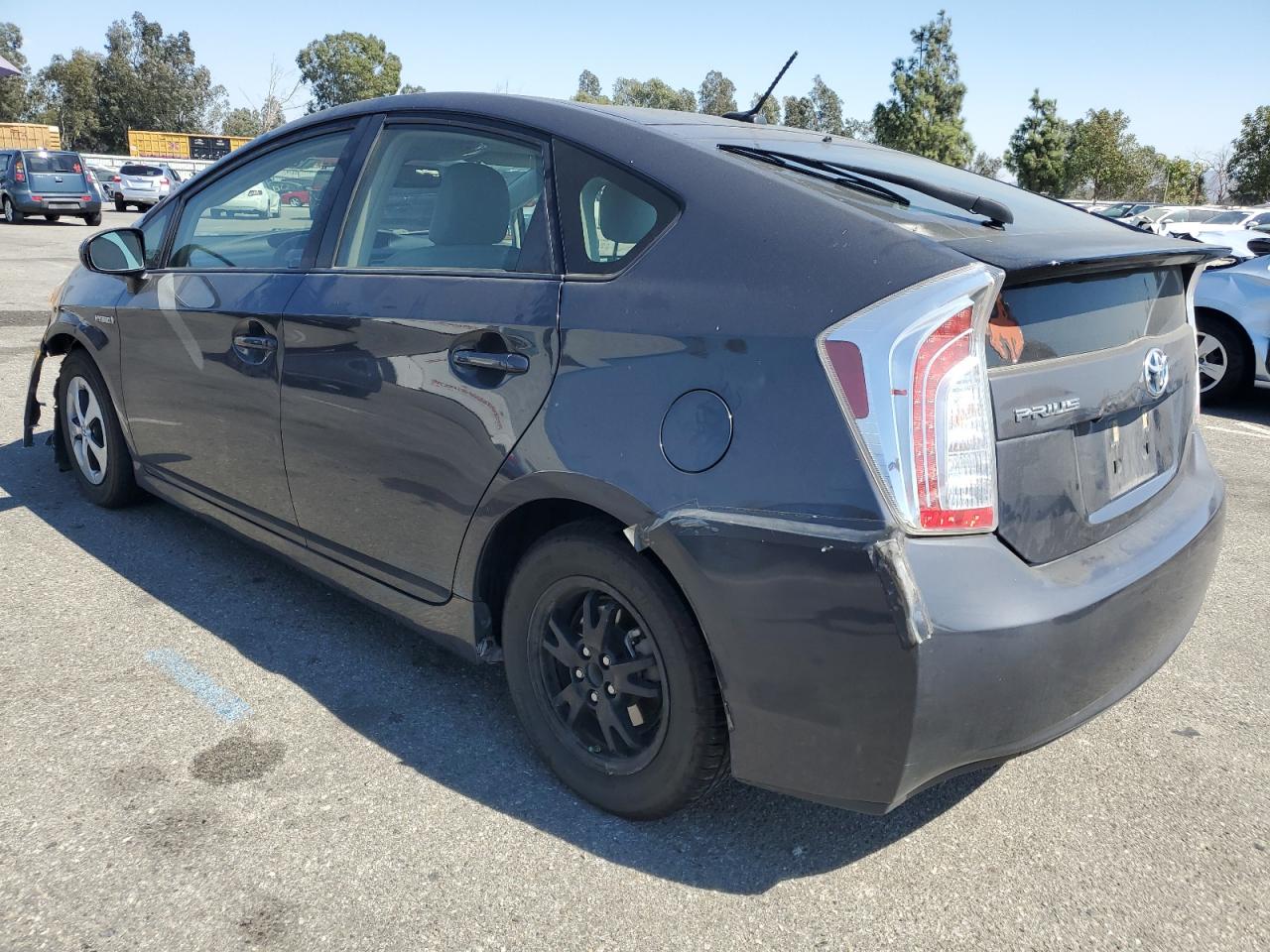 2013 Toyota Prius - Image 2
