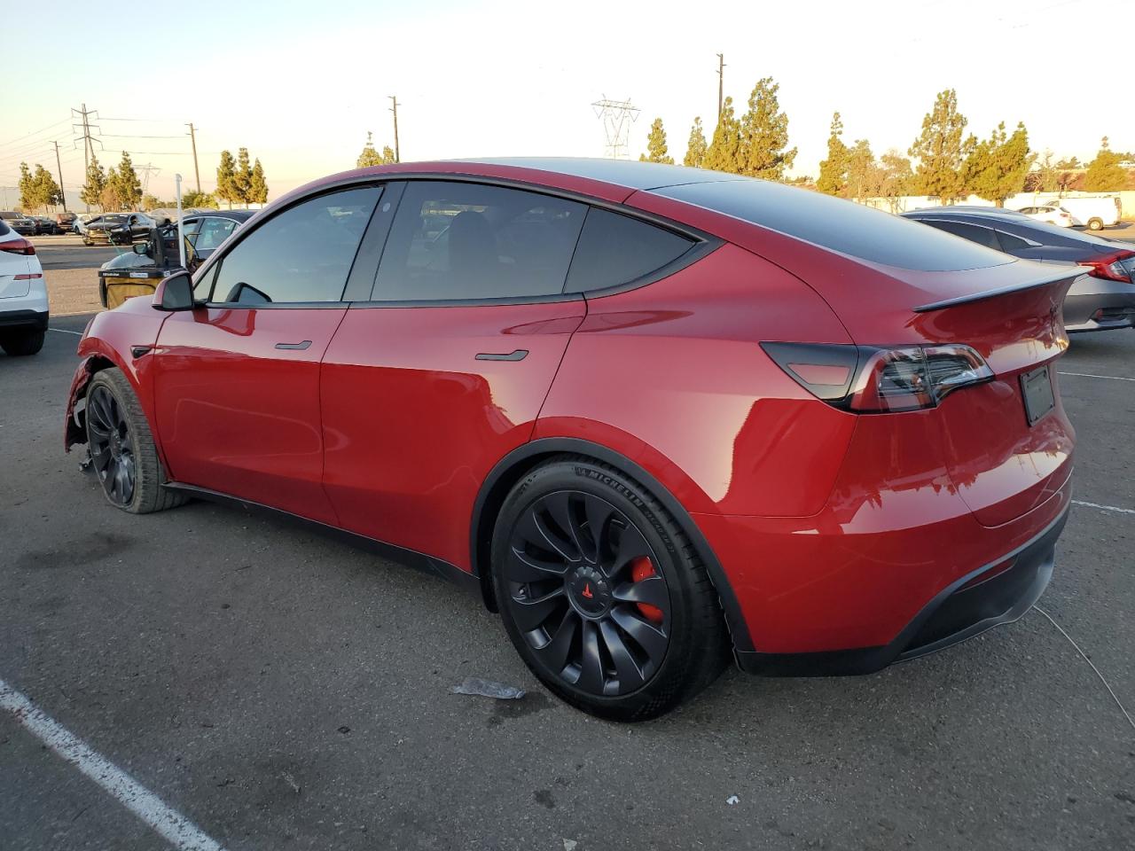 5YJYGDEF5MF251977 2021 TESLA MODEL Y - Image 2