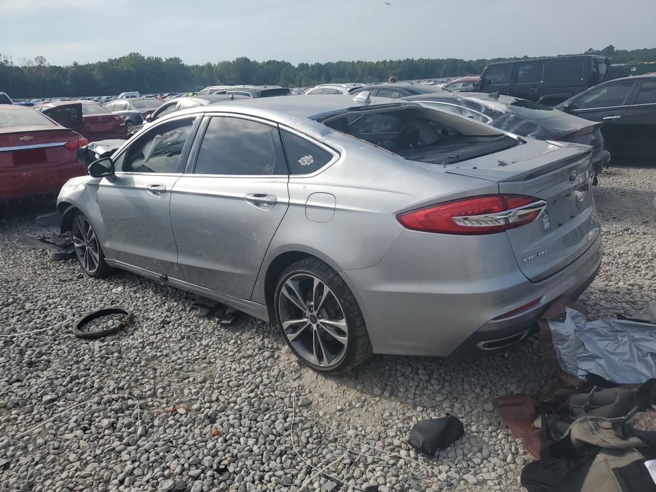 2020 Ford Fusion - Image 2