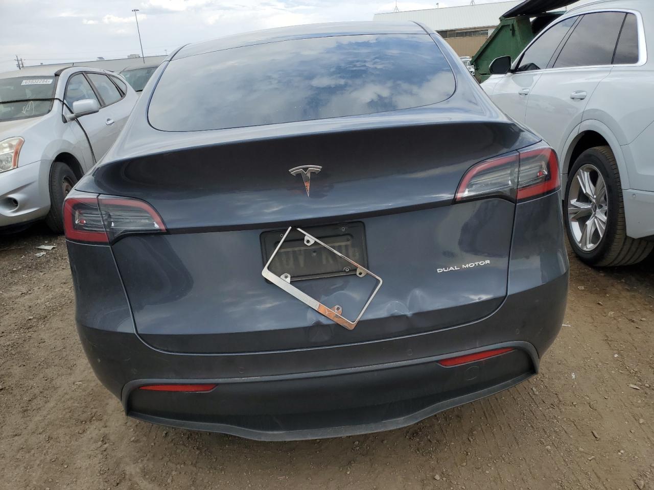 2022 Tesla Model Y VIN: 7SAYGDEE2NF368539 Lot: 70753664