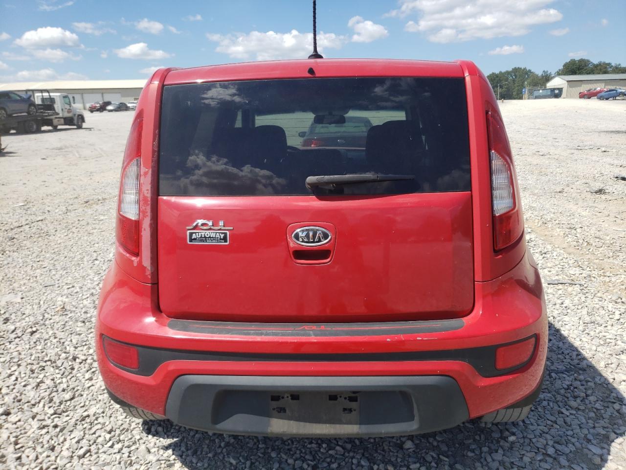 KNDJT2A6XC7476827 2012 Kia Soul +