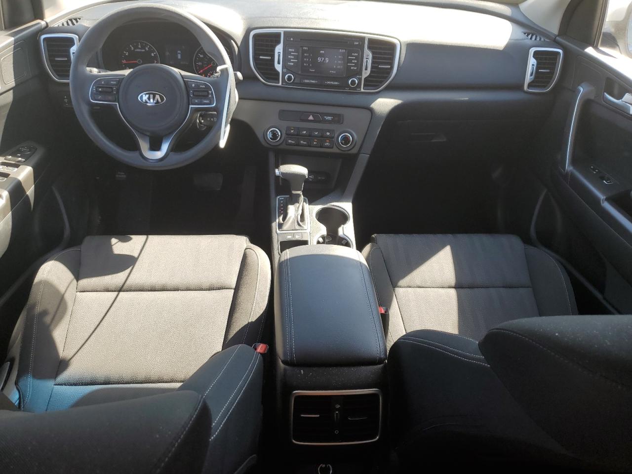 KNDPM3AC3H7041710 2017 Kia Sportage Lx