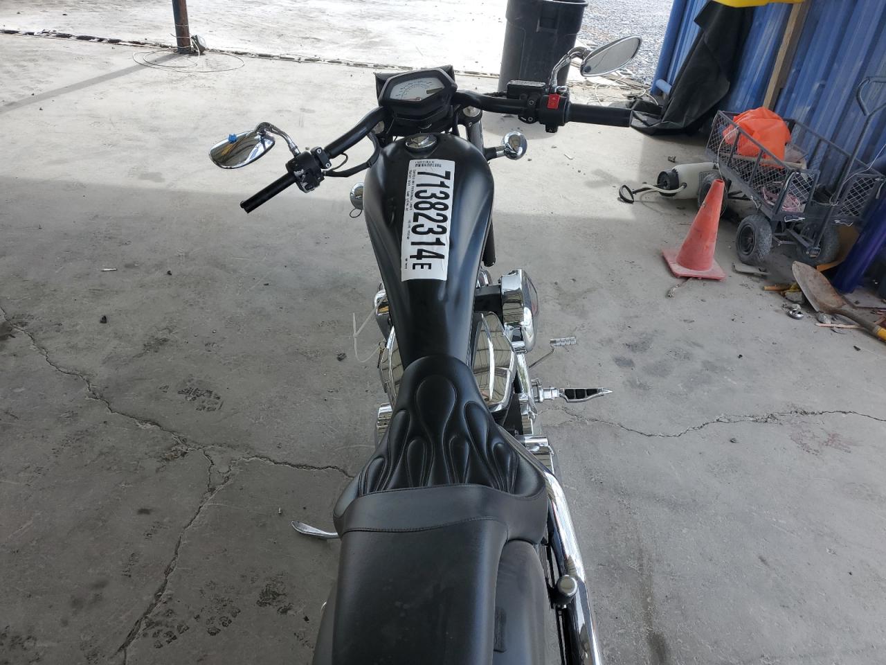 JH2SC6129HK200319 2017 Honda Vt1300 Cx