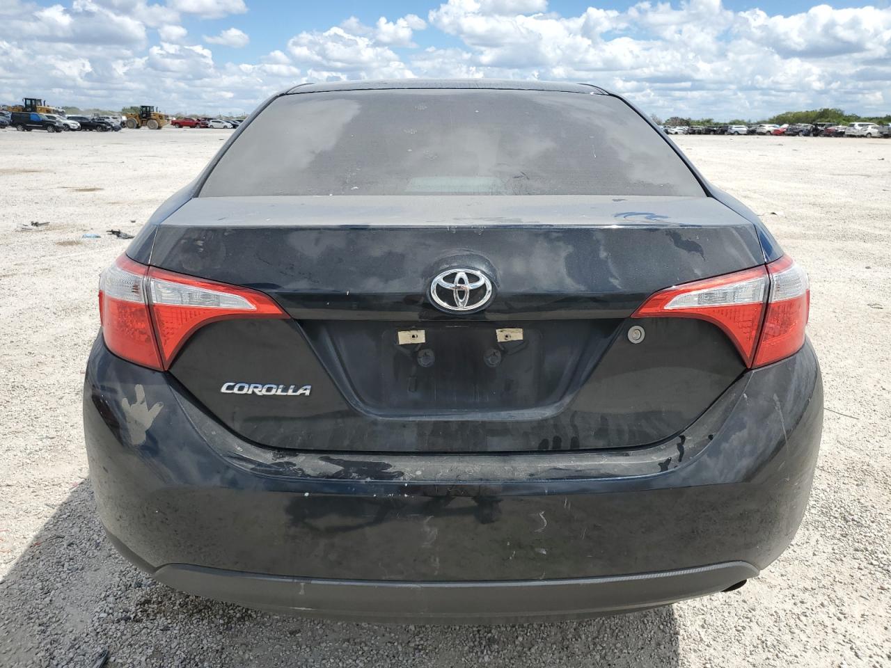 2015 Toyota Corolla - Image 6