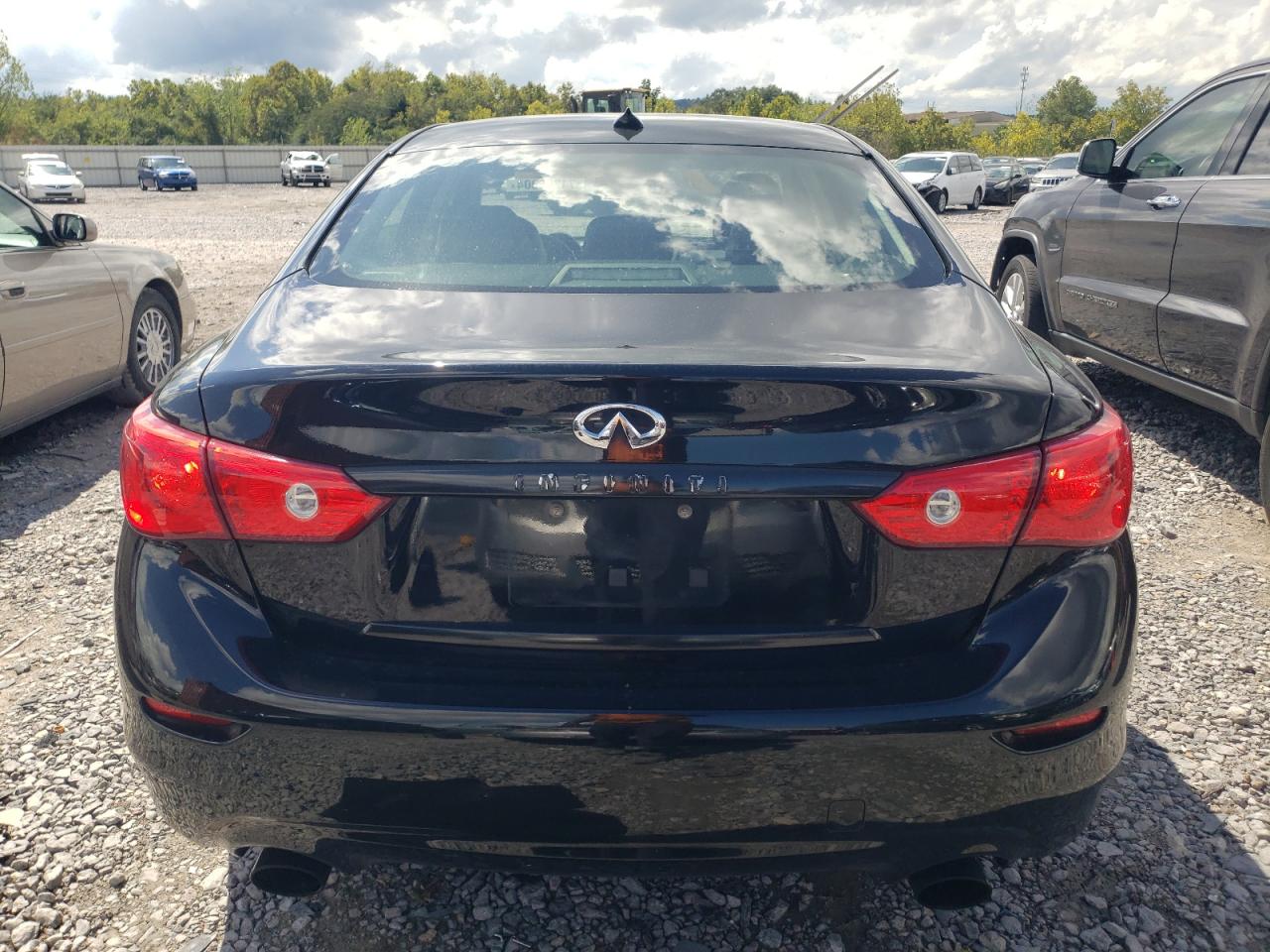 JN1EV7AP9HM741783 2017 Infiniti Q50 Premium