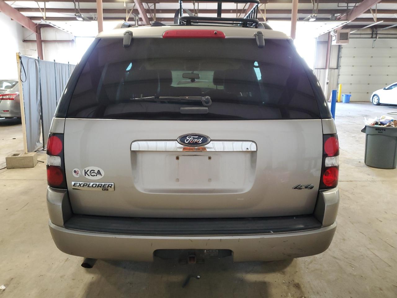 2008 Ford Explorer Xlt VIN: 1FMEU73E88UA58464 Lot: 70977094