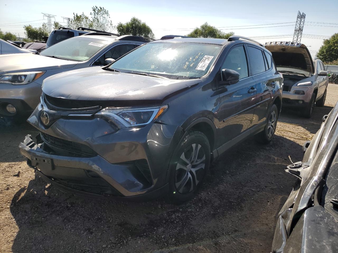 JTMZFREV7JJ168731 2018 TOYOTA RAV 4 - Image 1