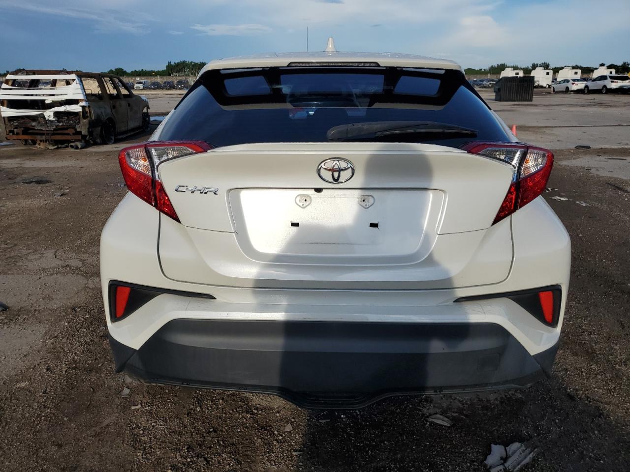 2019 Toyota C-Hr Xle VIN: JTNKHMBXXK1060797 Lot: 71972314