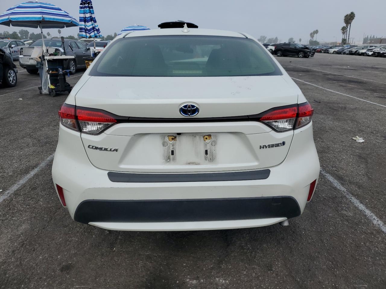 2020 Toyota Corolla Le VIN: JTDEBRBE2LJ013604 Lot: 72214254