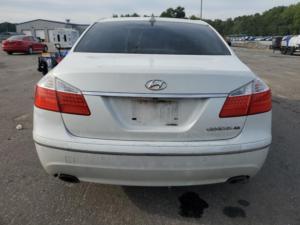 2009 Hyundai Genesis 4.6L VIN: KMHGC46F99U063866 Lot: 70832454