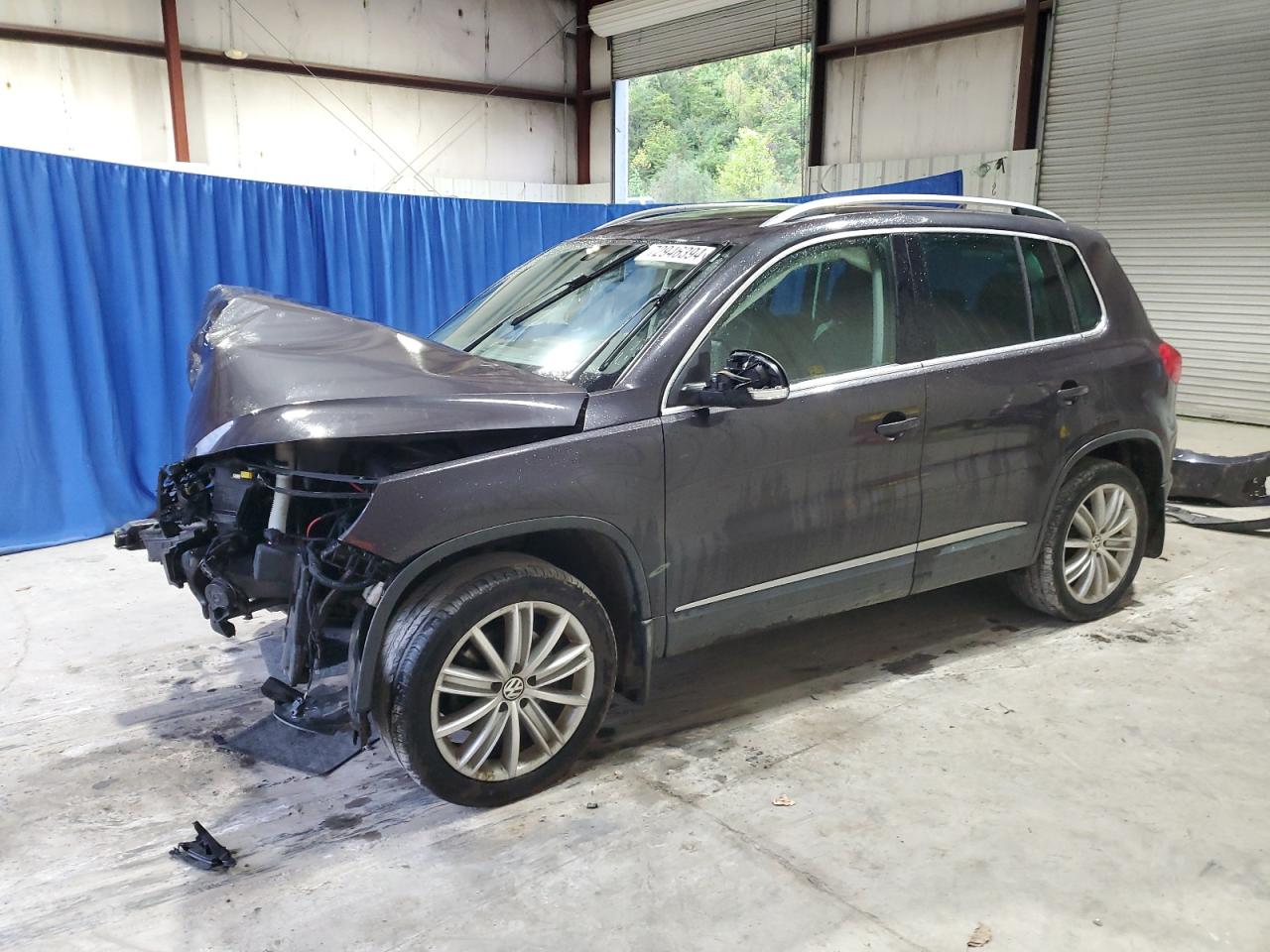 WVGBV7AX9GW521557 2016 VOLKSWAGEN TIGUAN - Image 1