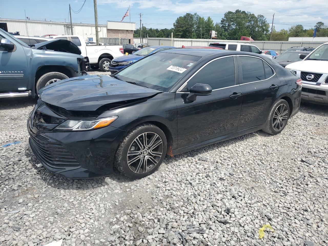 4T1B11HKXJU005990 2018 TOYOTA CAMRY - Image 1