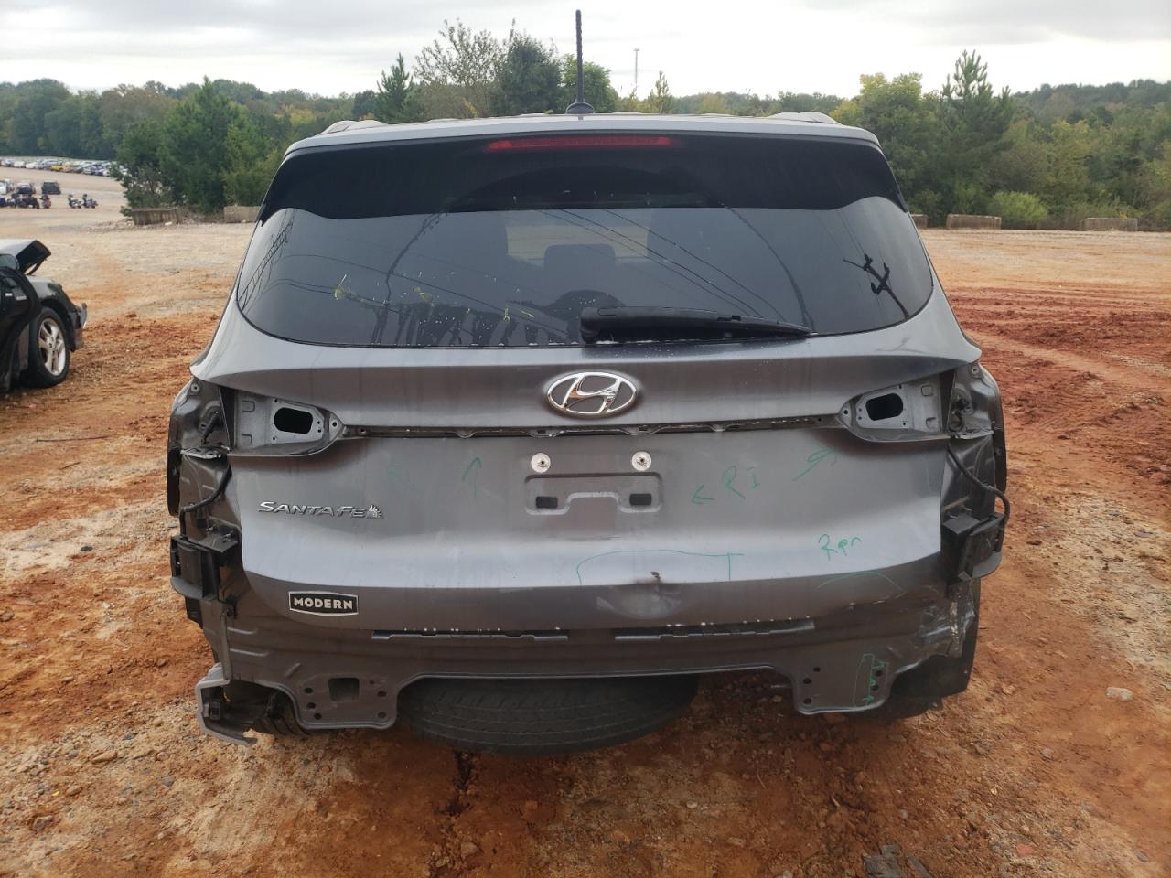 5NMS23AD6KH001940 2019 Hyundai Santa Fe Se