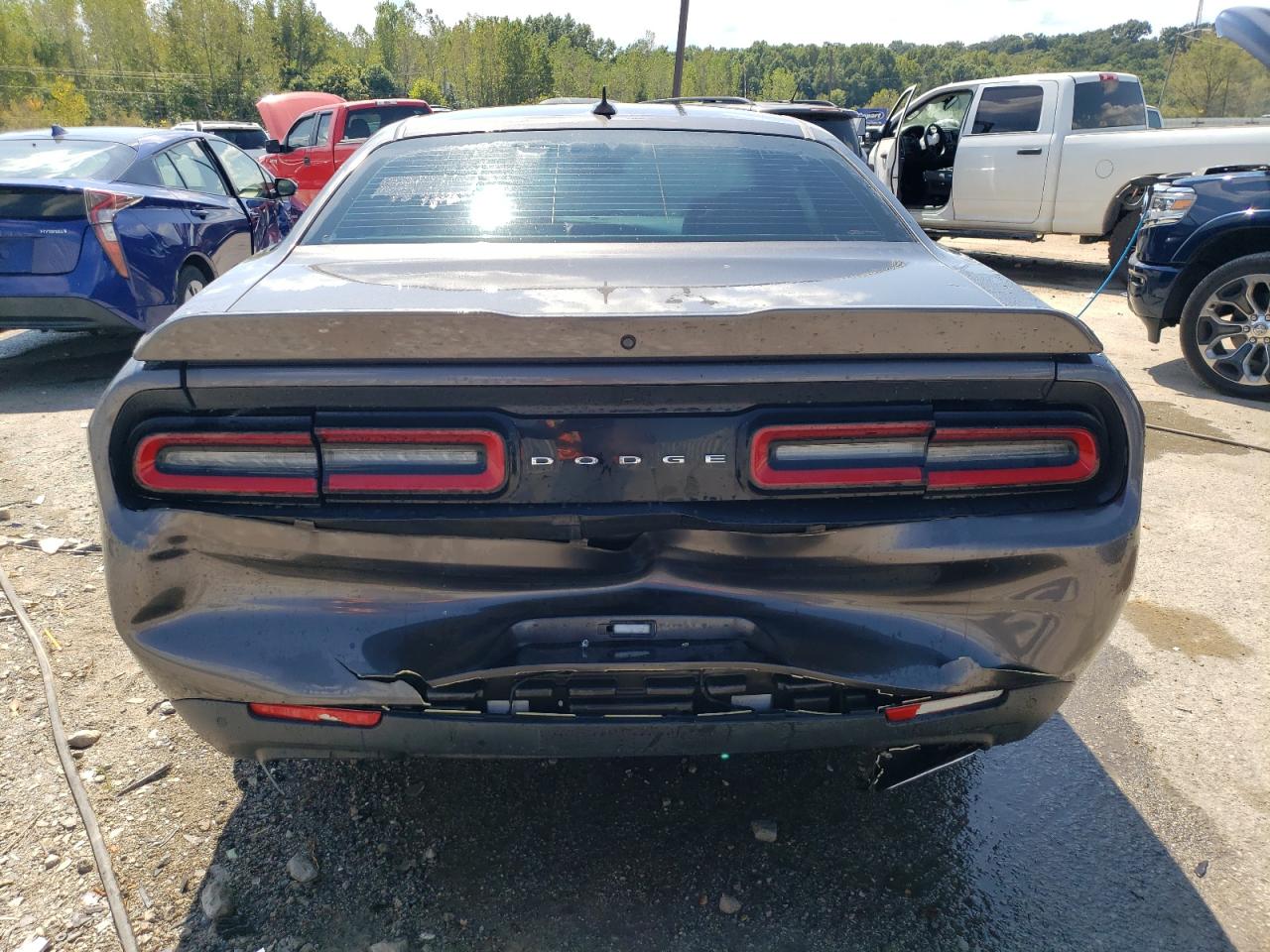 2018 Dodge Challenger Sxt VIN: 2C3CDZAG9JH183188 Lot: 69795484