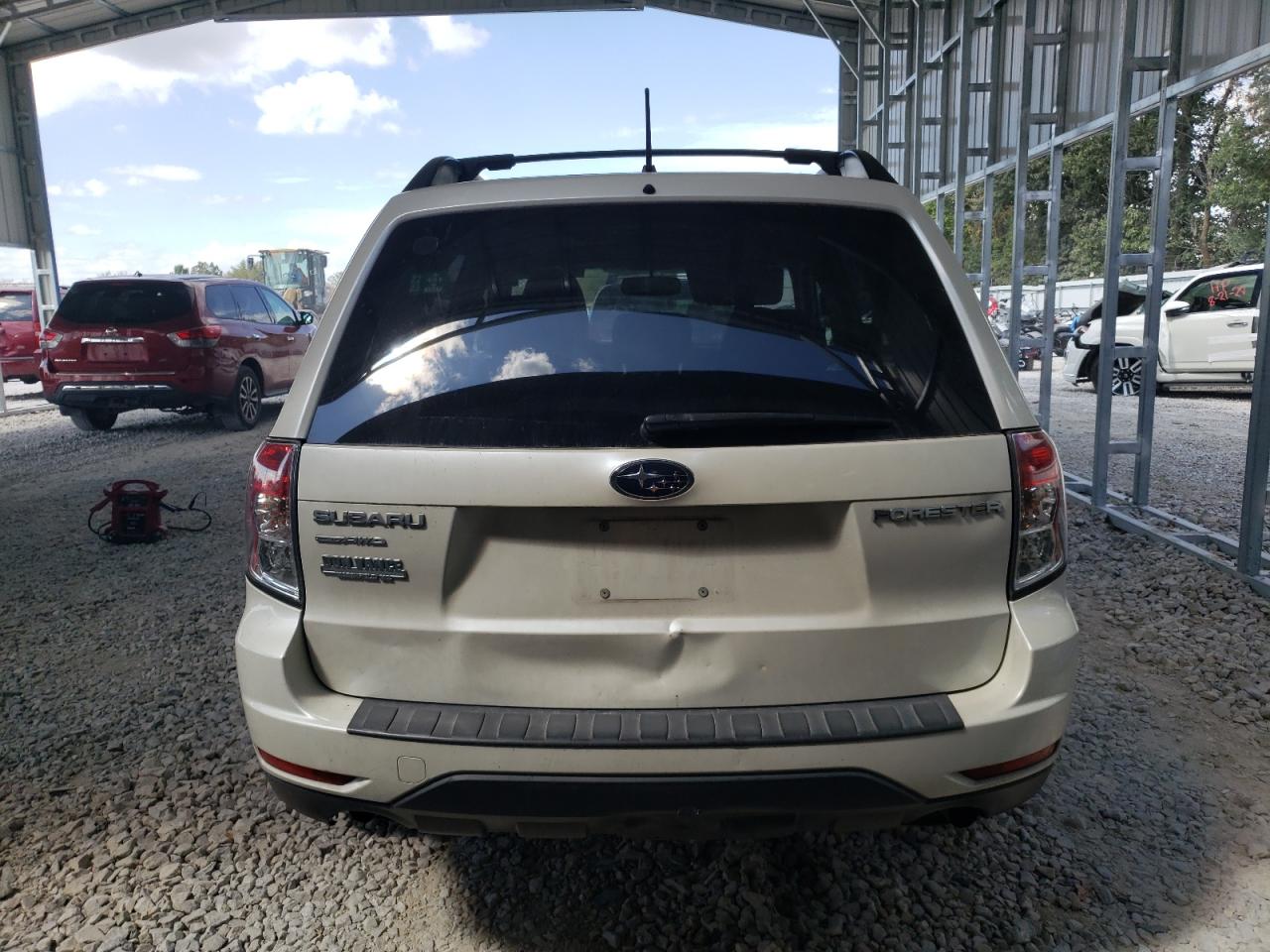 2010 Subaru Forester 2.5X Premium VIN: JF2SH6CC8AH774768 Lot: 71781724