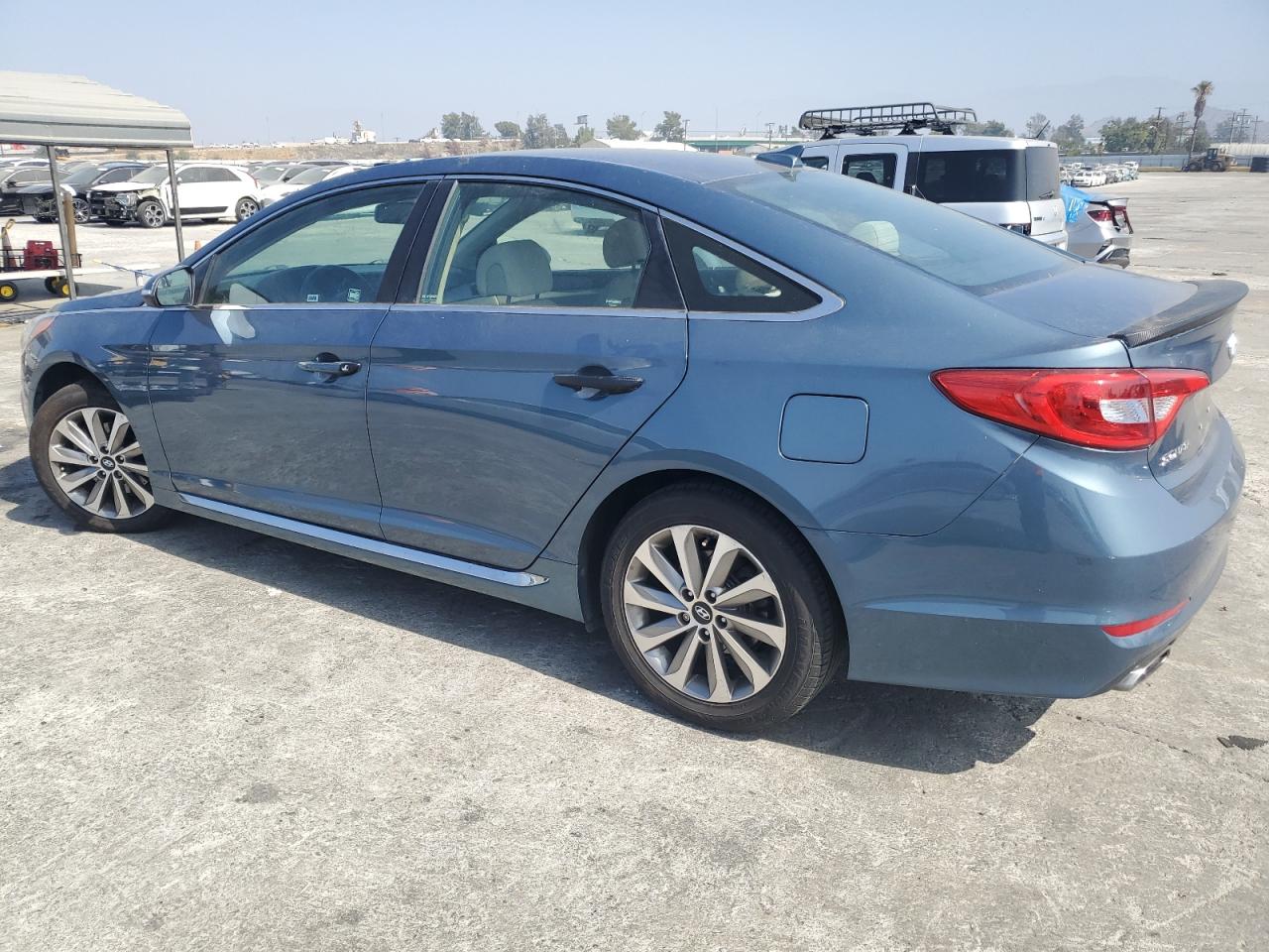 5NPE34AF5FH118564 2015 HYUNDAI SONATA - Image 2