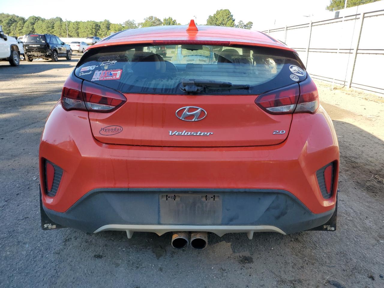 KMHTG6AFXLU029657 2020 Hyundai Veloster Base