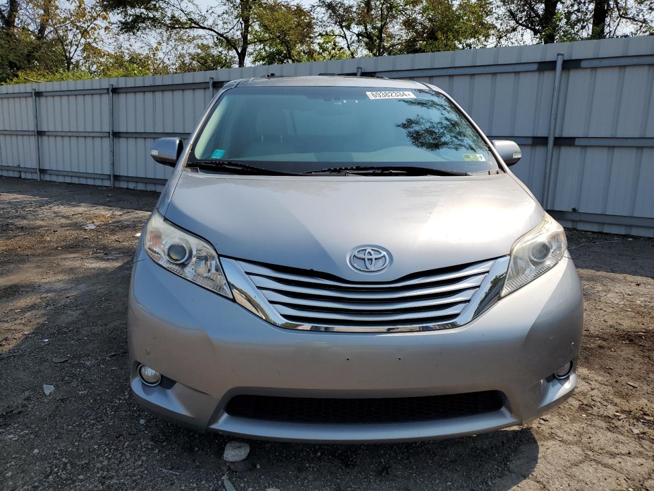 2013 Toyota Sienna Xle VIN: 5TDDK3DC5DS059971 Lot: 69382334