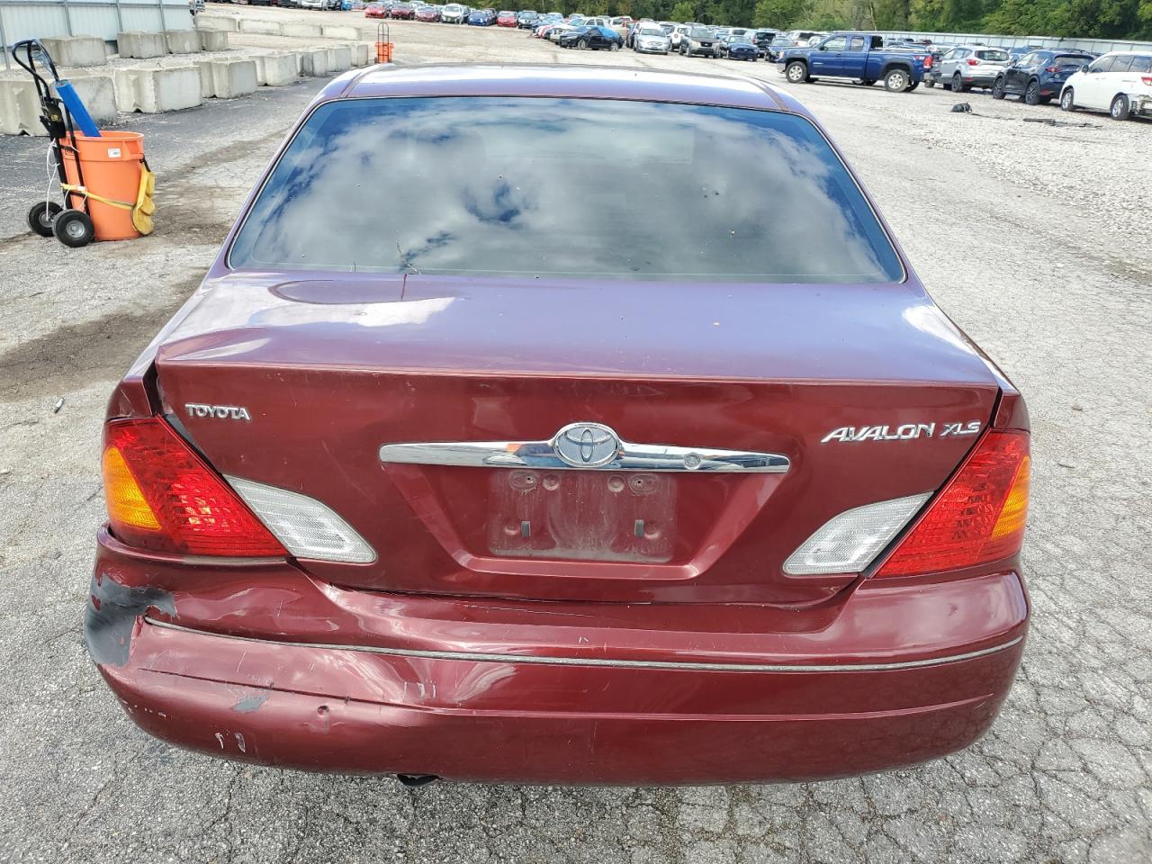 2002 Toyota Avalon Xl VIN: 4T1BF28B72U241568 Lot: 66419534